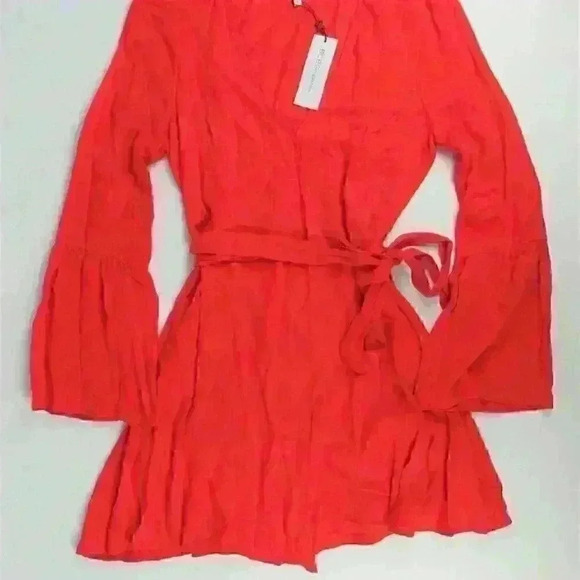 BCBGeneration Womens S Bell-Sleeve Top NWT $108 - Picture 4 of 7